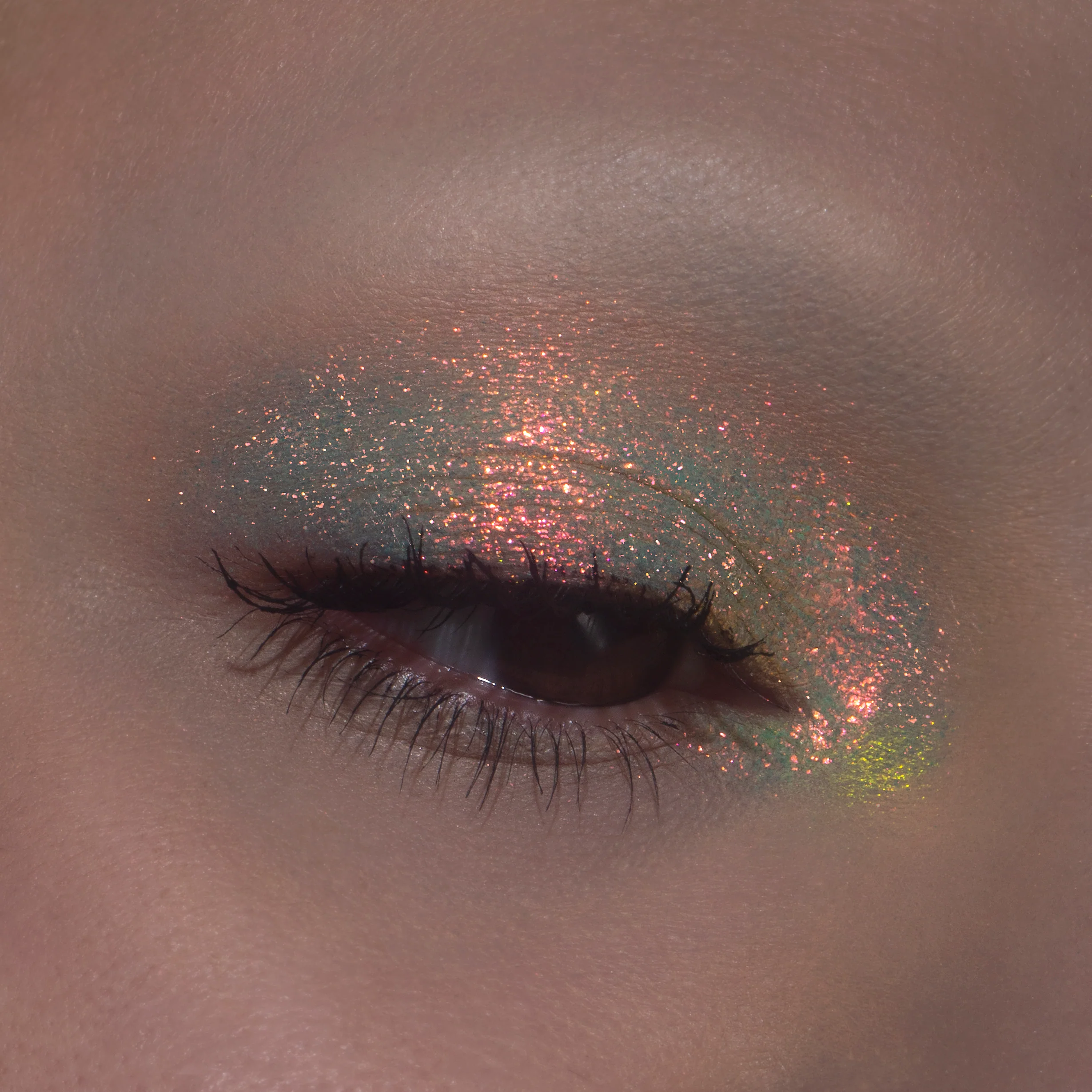Cat's Eye Multichrome Loose Pigment - Image 3